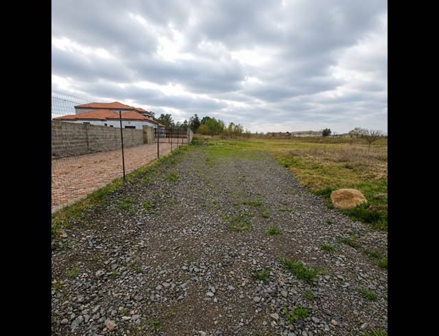 2,024M² VACANT LAND FOR SALE IN HENLEY ON KLIP